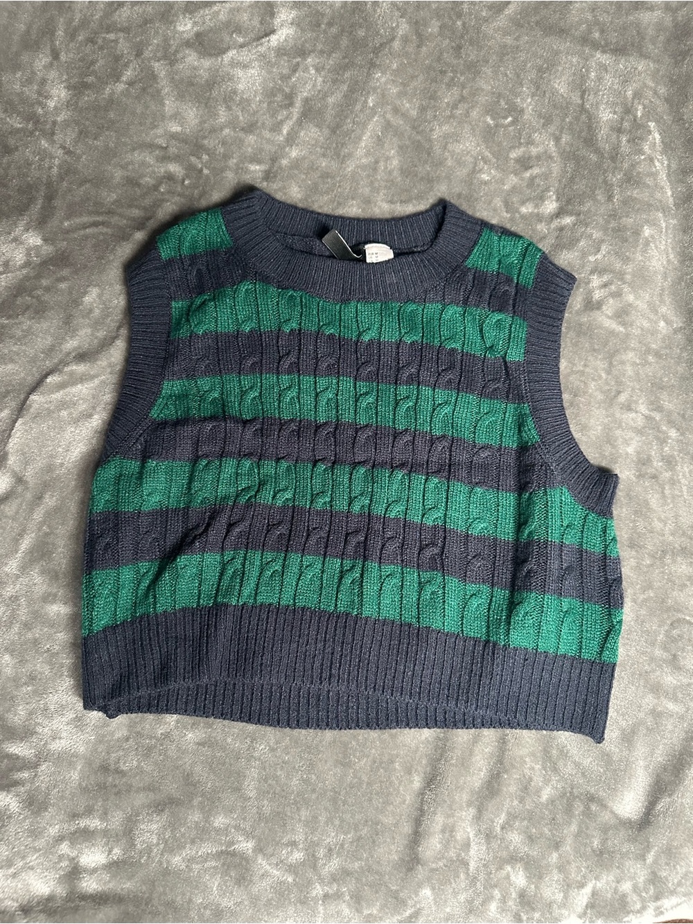 Striped Knit Sleeveless Vest — Green & Navy